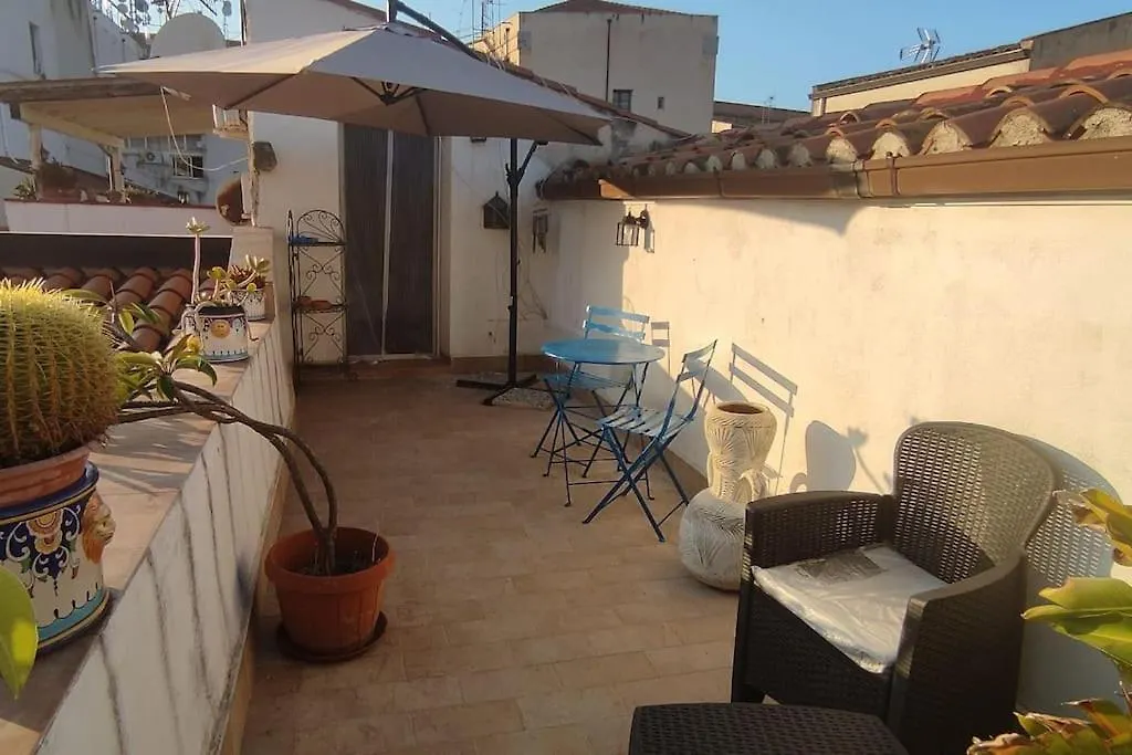 Sofia'S Apt Loft Incantevole Con Terrazza Privata Palermo